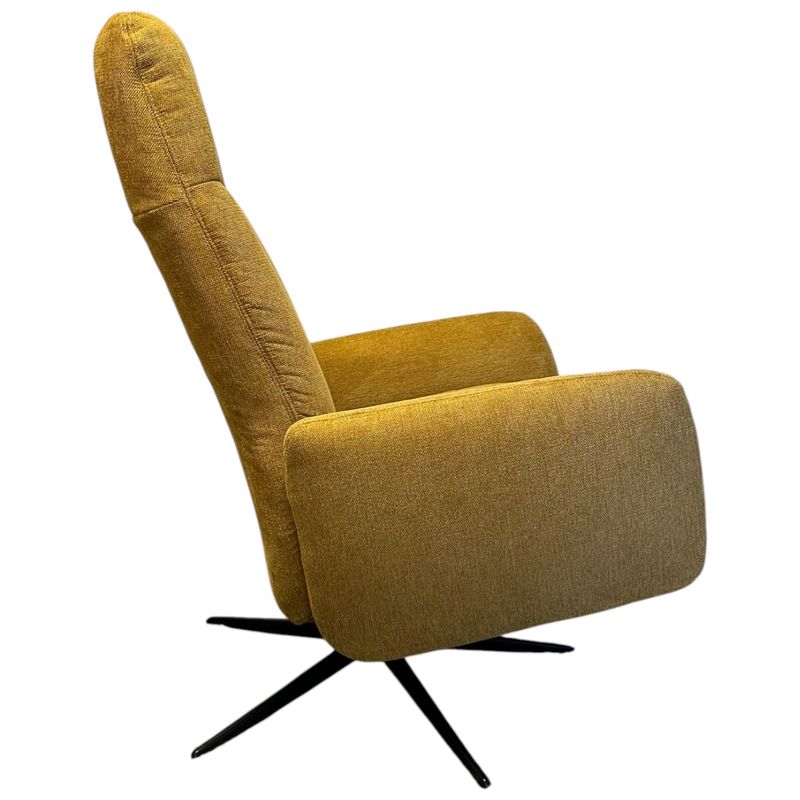 Bolt Recliner med integrert fothviler | Brego tekstil
