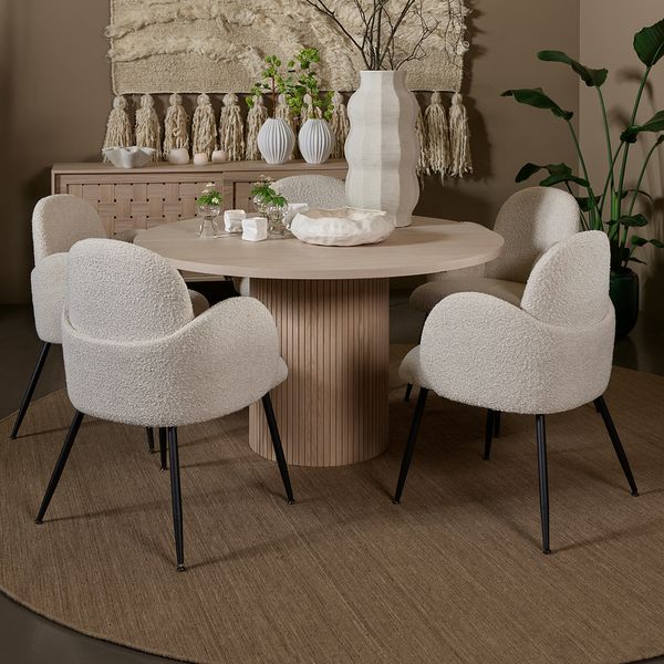 Hovedbilde Sophisticate Spisebord 130cm hvitoljet med 1 stk ...